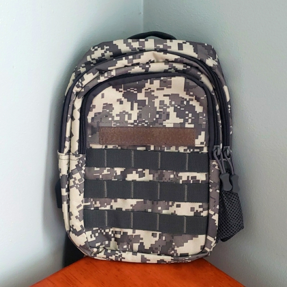 Camo shoulder sling bag